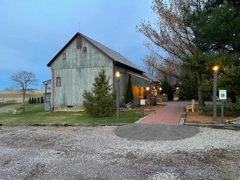 Watson Estate Bnb & Deer Creek Winery Uniontown Exterior photo